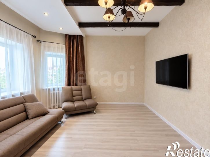 4-комн квартира Благовещенская улица, 71