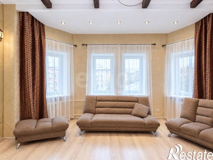 4-комн квартира Благовещенская улица, 71