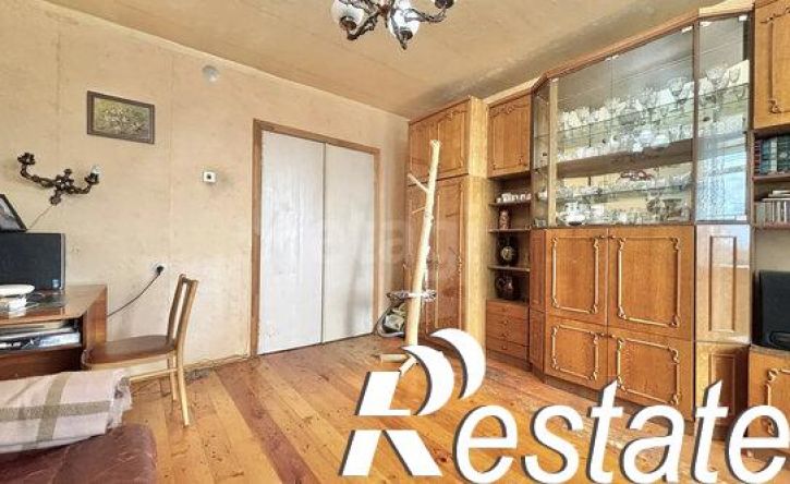 4-комн квартира улица Луначарского, 12,  д. 12