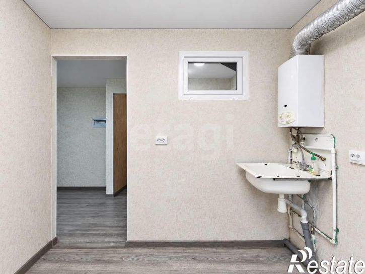 2-комн квартира Ленинградская улица, 44