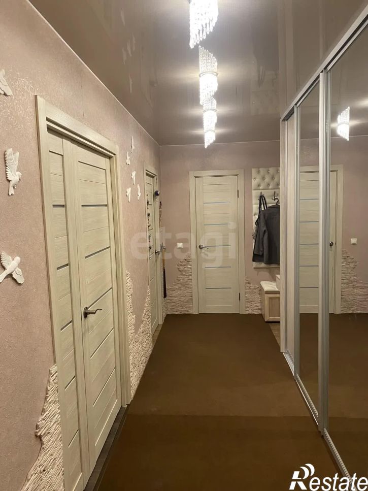 2-комн квартира улица Южакова, 2