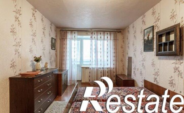 3-комн квартира улица Петина, 18,  д. 18