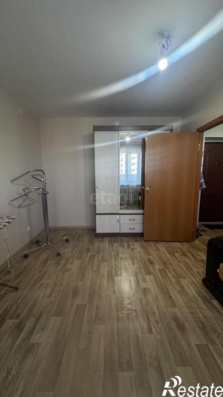 1-комн квартира улица Лётчика Каберова, 3а