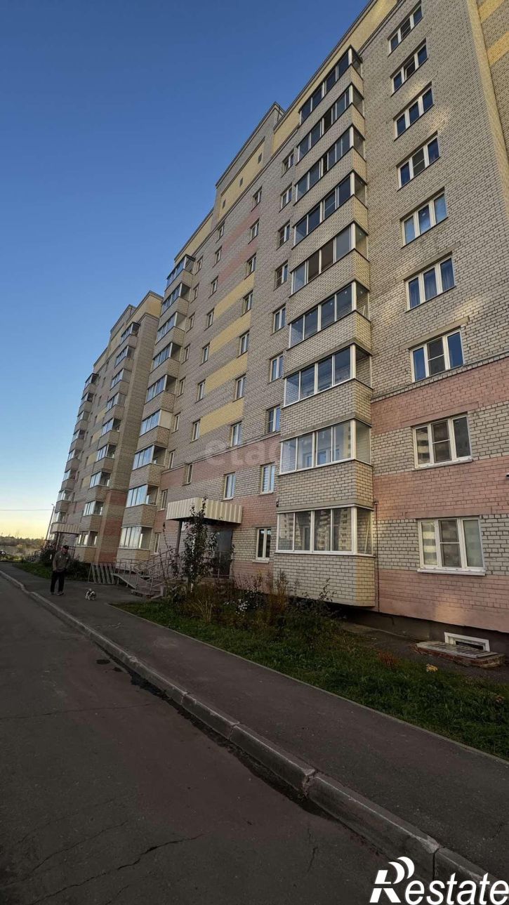 1-комн квартира улица Лётчика Каберова, 3а
