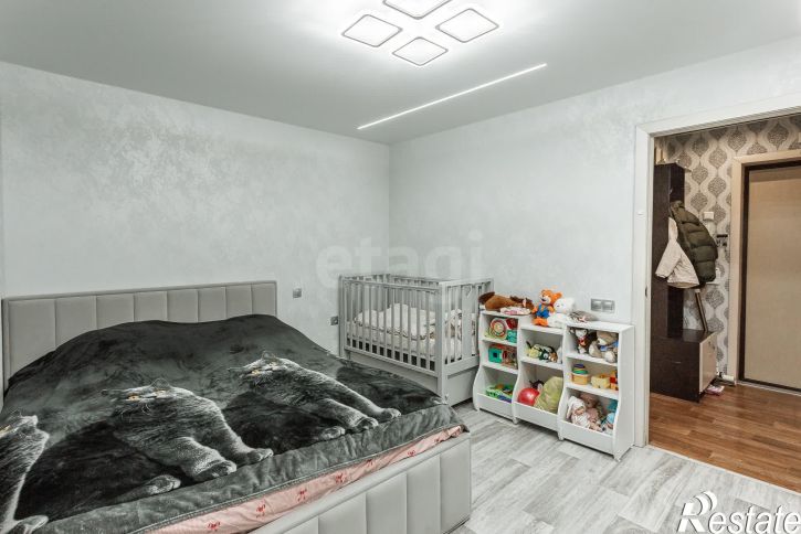 1-комн квартира Ленинградская улица, 68