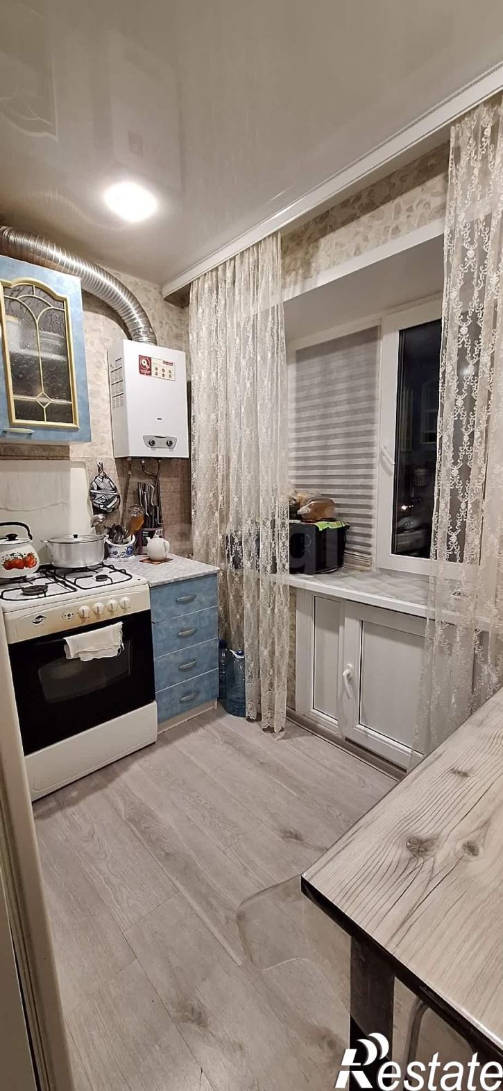 2-комн квартира улица Дзержинского, 9
