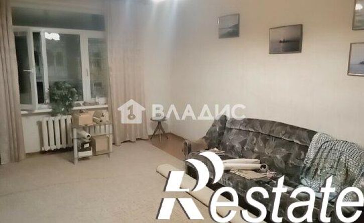 4-комн квартира улица Добролюбова, 1,  д. 1