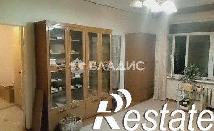 4-комн квартира улица Добролюбова, 1,  д. 1