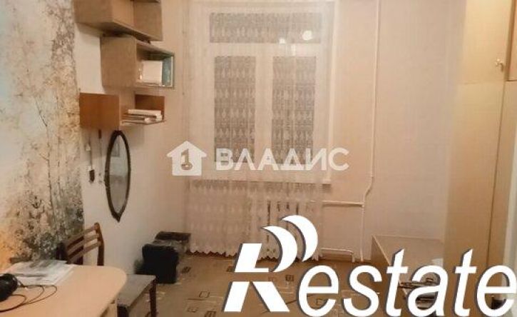 4-комн квартира улица Добролюбова, 1,  д. 1