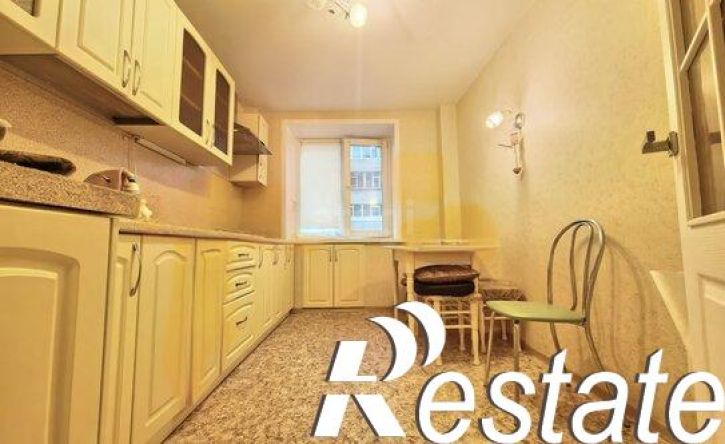5-комн квартира улица Дзержинского, 15,  д. 15