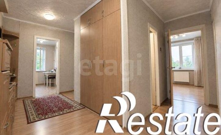 5-комн квартира улица Дзержинского, 15,  д. 15