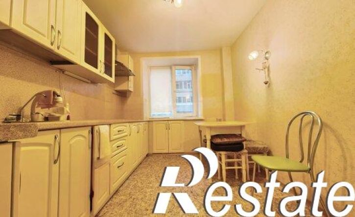 5-комн квартира улица Дзержинского, 15,  д. 15