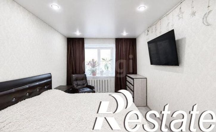 3-комн квартира улица Гагарина, 80Б,  д. 80Б