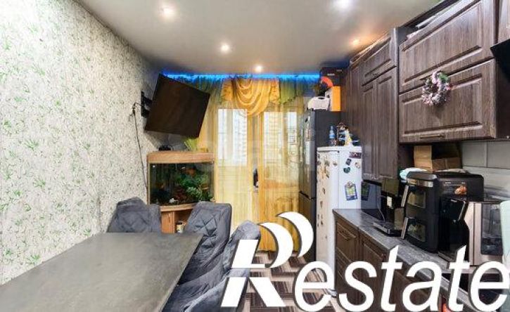 3-комн квартира улица Гагарина, 80Б,  д. 80Б