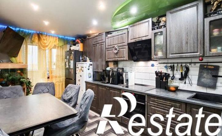 3-комн квартира улица Гагарина, 80Б,  д. 80Б