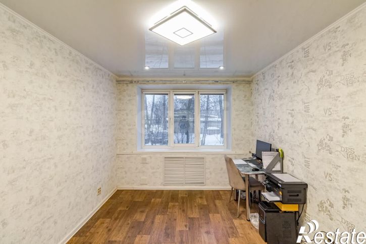 2-комн квартира улица Добролюбова, 31