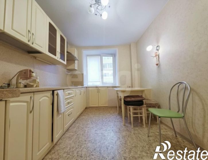 5-комн квартира улица Дзержинского, 15
