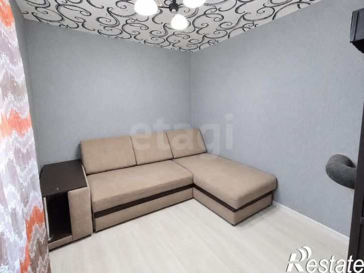 2-комн квартира улица Гагарина, 6