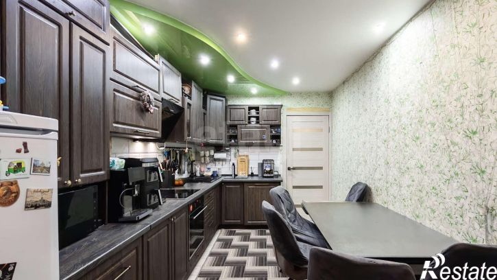 3-комн квартира улица Гагарина, 80б