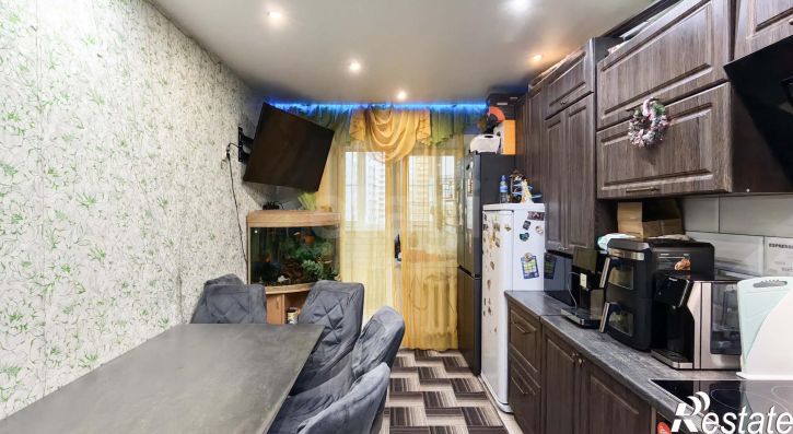 3-комн квартира улица Гагарина, 80б